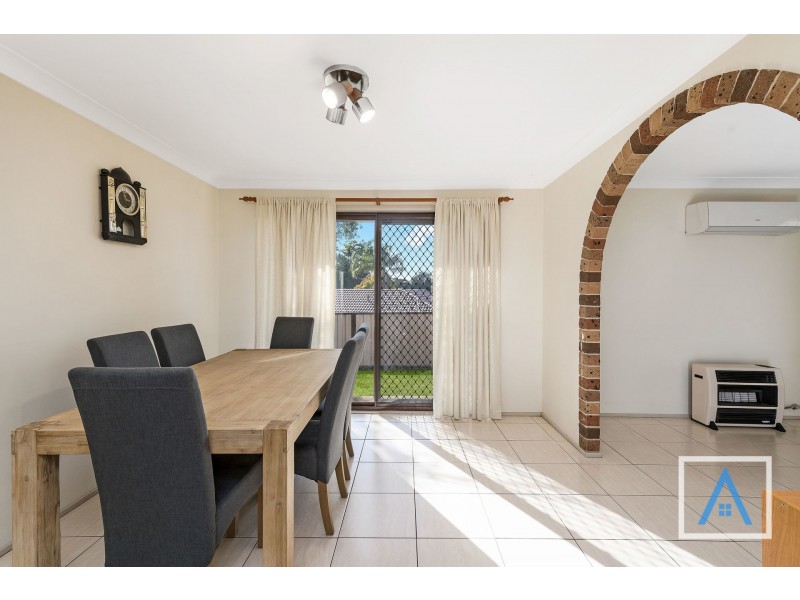 7 Palomino Close, Eschol Park NSW 2558