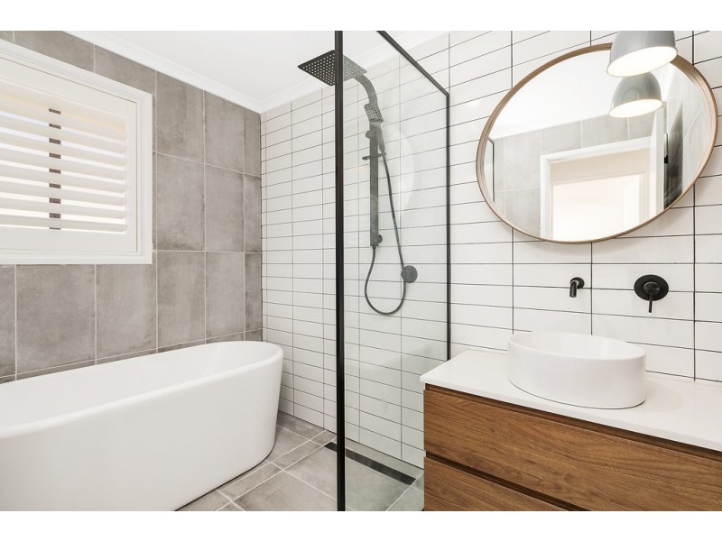 19 & 19a Ophelia Street, Rosemeadow NSW 2560