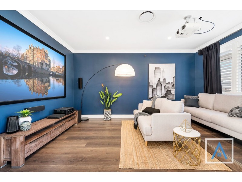 21 Chamberlain Way, Harrington Park NSW 2567