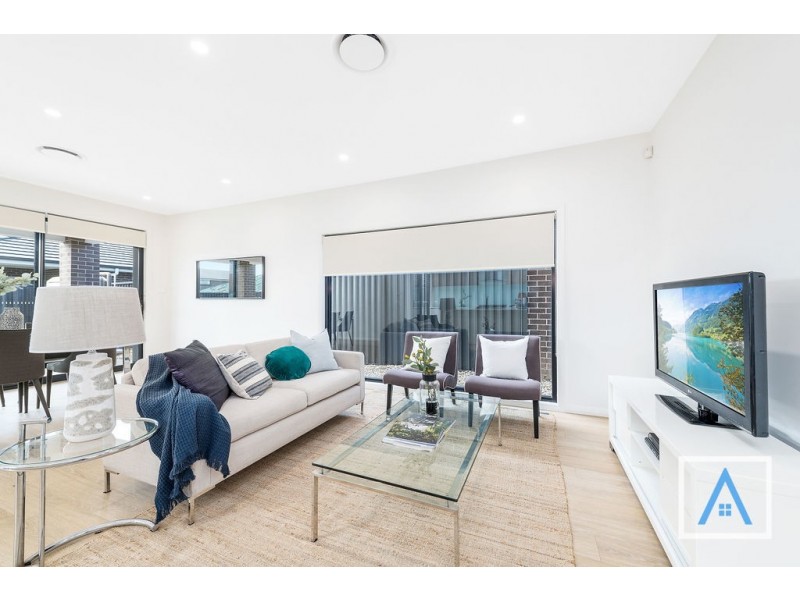 71 Village Circuit, Gregory Hills NSW 2557