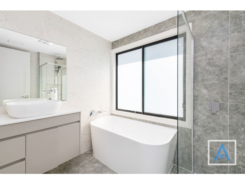 71 Village Circuit, Gregory Hills NSW 2557