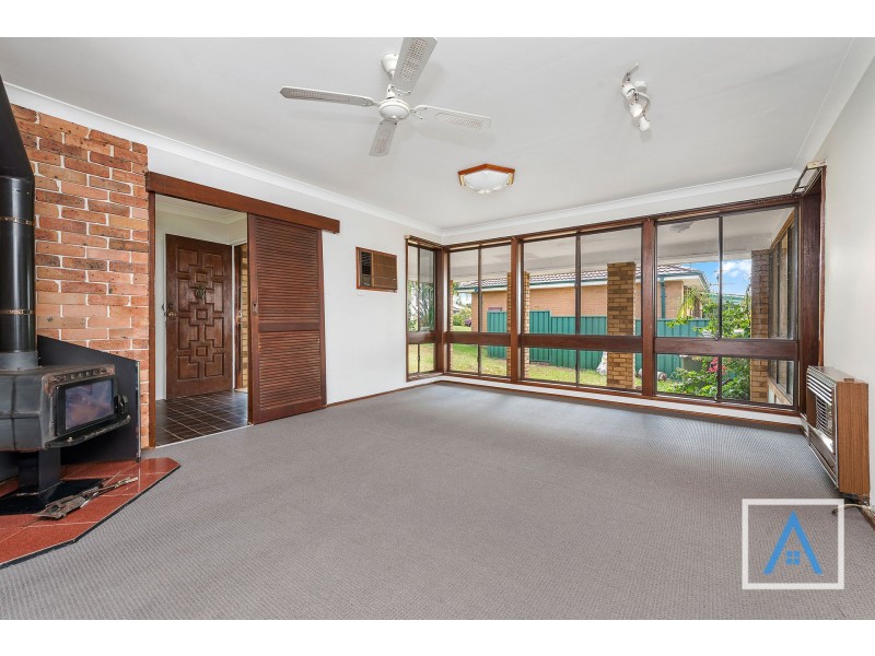 32 Birdsville Crescent, Leumeah NSW 2560
