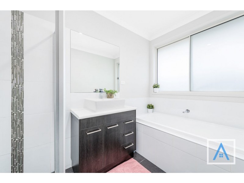 22 Jensen Way, Airds NSW 2560