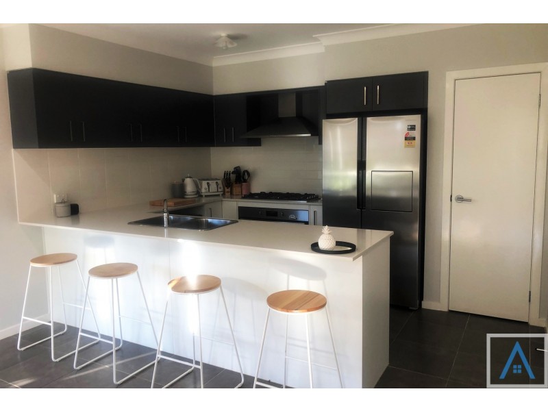 16 Hurst Street, Spring Farm NSW 2570