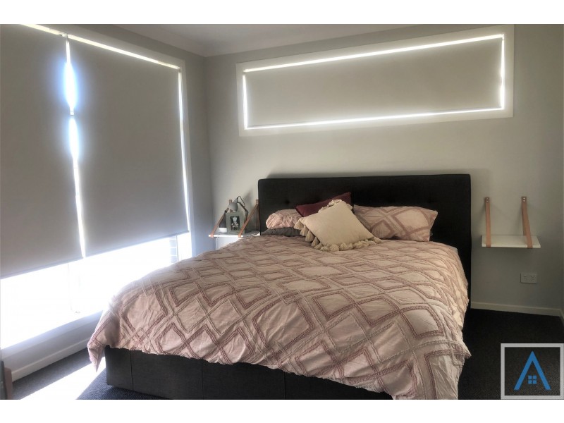 16 Hurst Street, Spring Farm NSW 2570