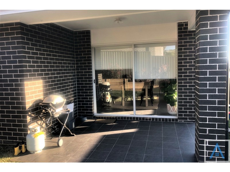 16 Hurst Street, Spring Farm NSW 2570