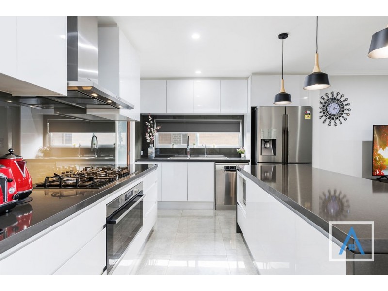 9 Whittingham Street, Campbelltown NSW 2560