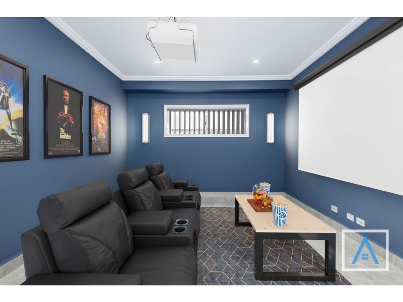 9 Whittingham Street, Campbelltown NSW 2560