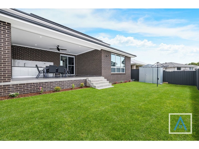 9 Whittingham Street, Campbelltown NSW 2560