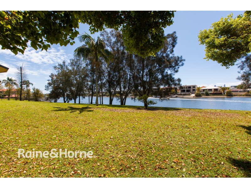 Carrara QLD 4211