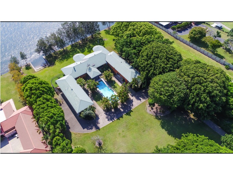 Carrara QLD 4211