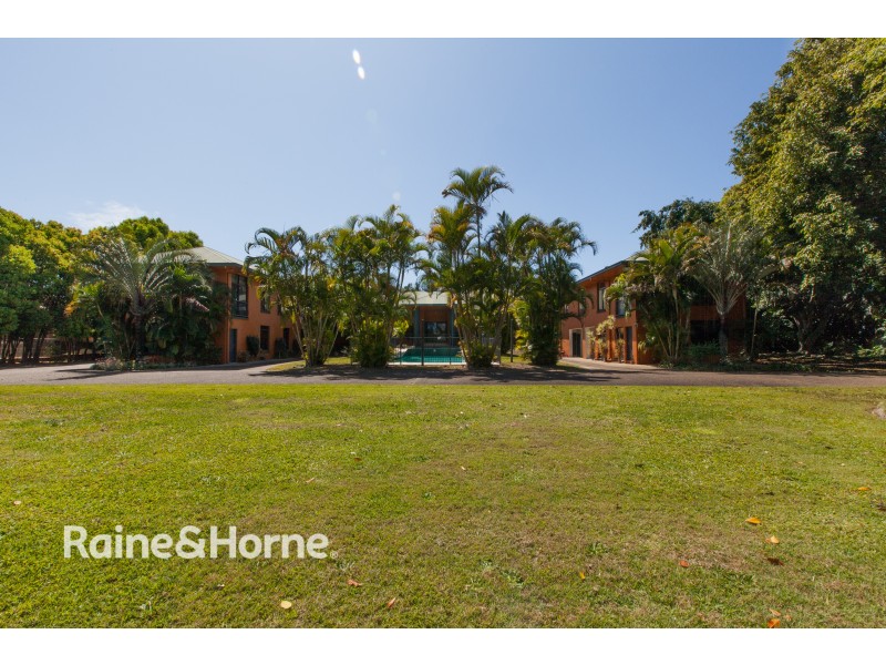 Carrara QLD 4211