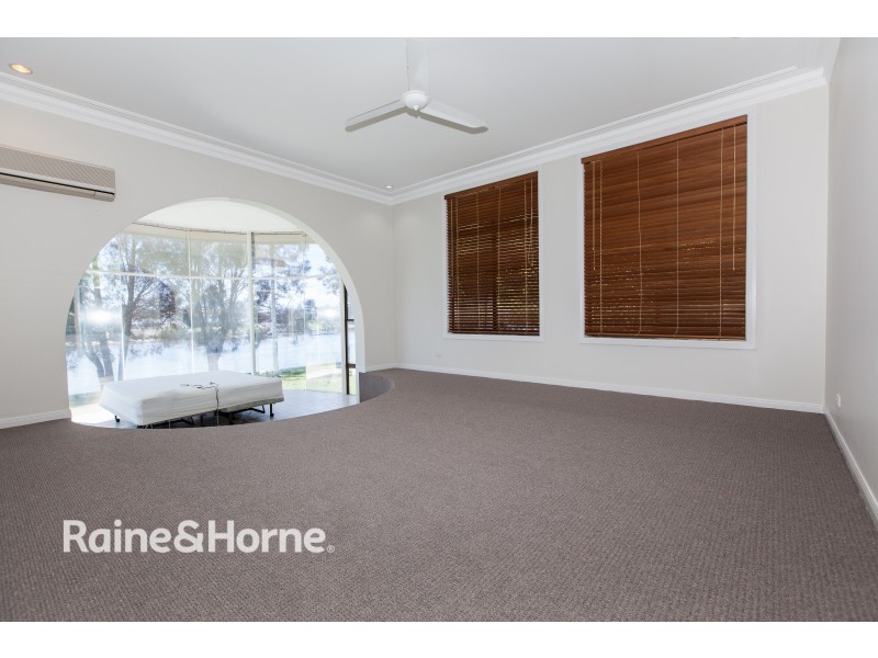 Carrara QLD 4211