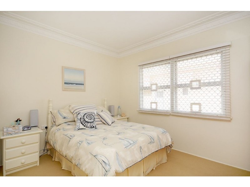 5 Dudley Street, Mermaid Beach QLD 4218