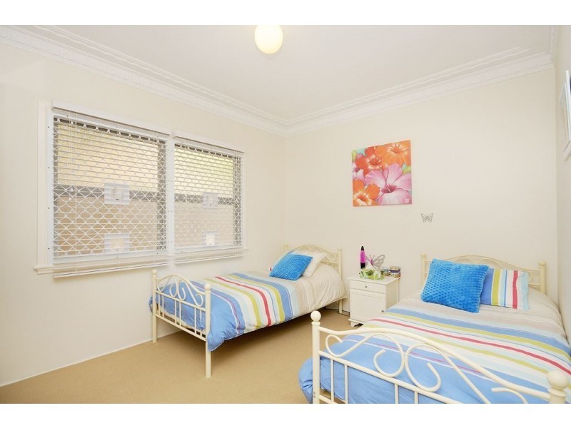 5 Dudley Street, Mermaid Beach QLD 4218