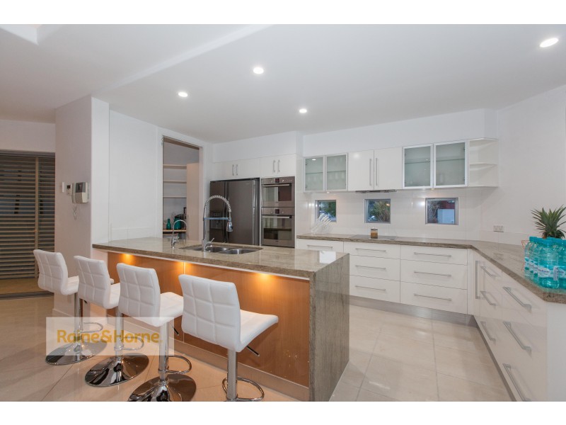 1/44 Tamborine Street, Mermaid Beach QLD 4218