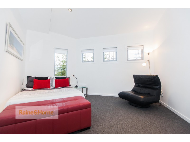 1/44 Tamborine Street, Mermaid Beach QLD 4218