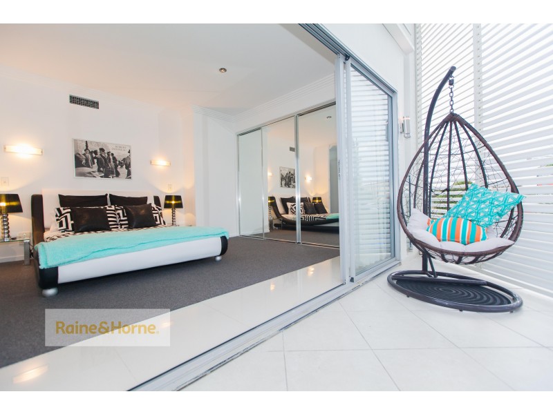 1/44 Tamborine Street, Mermaid Beach QLD 4218