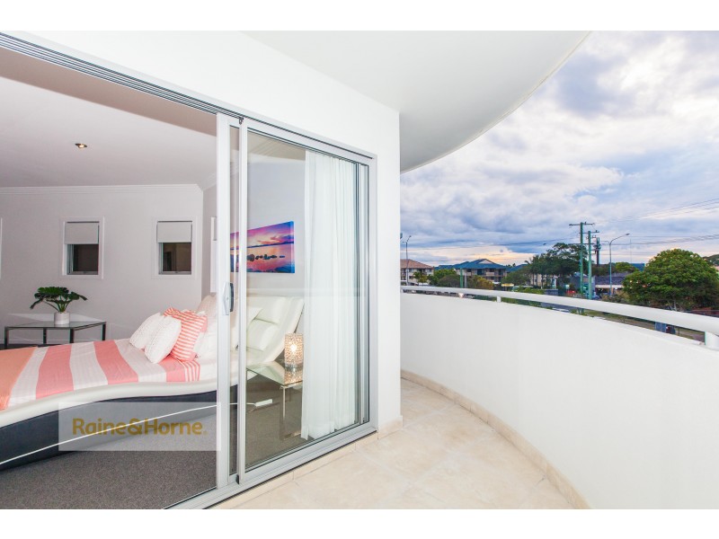 1/44 Tamborine Street, Mermaid Beach QLD 4218