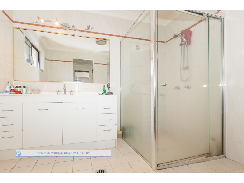 12 Delungra Street, Broadbeach Waters QLD 4218