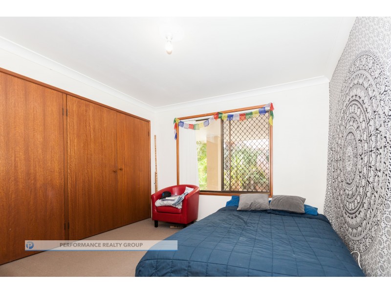 12 Delungra Street, Broadbeach Waters QLD 4218