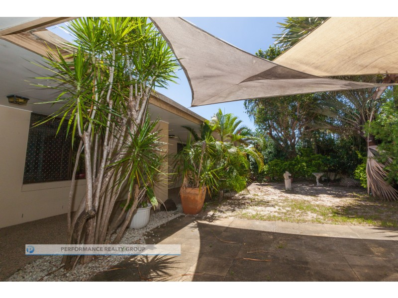 12 Delungra Street, Broadbeach Waters QLD 4218
