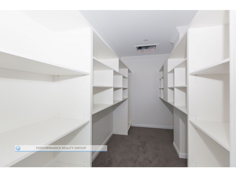 23A Alec Avenue, Mermaid Waters QLD 4218