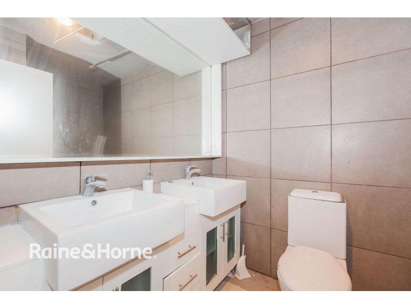 16/300 Cottesloe Drive, Mermaid Waters QLD 4218