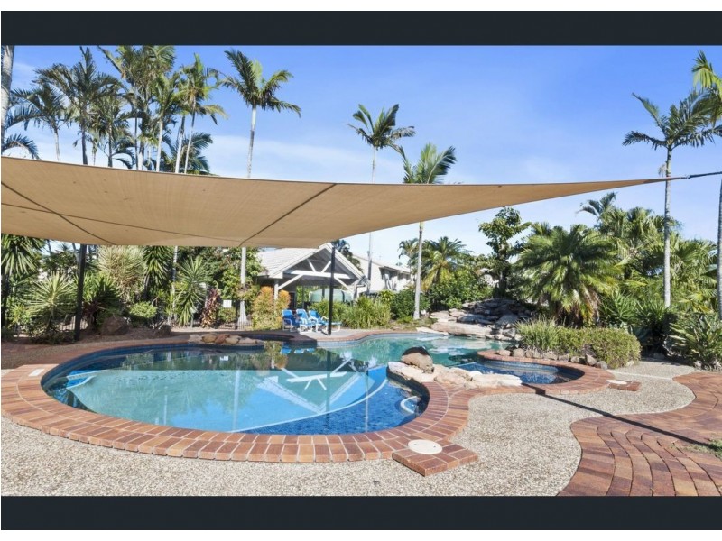 16/300 Cottesloe Drive, Mermaid Waters QLD 4218