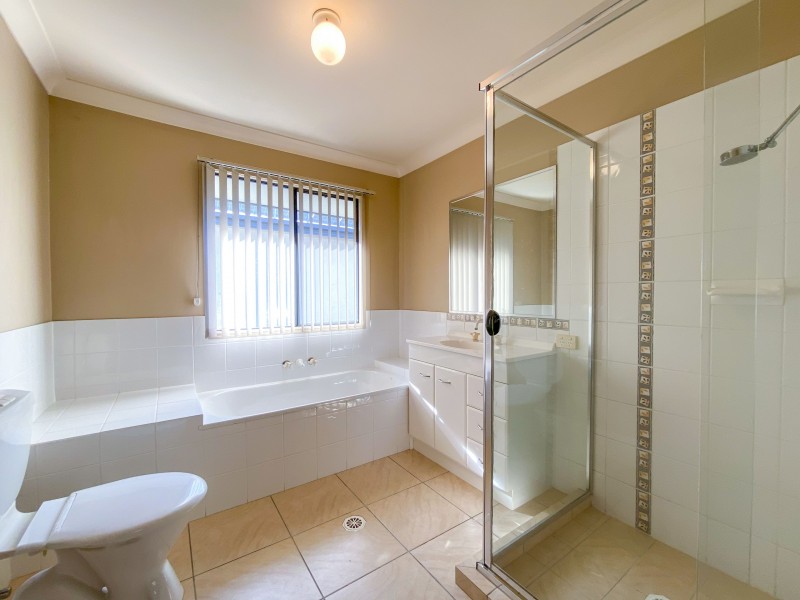 14/145 Palm Meadows Drive, Carrara QLD 4211