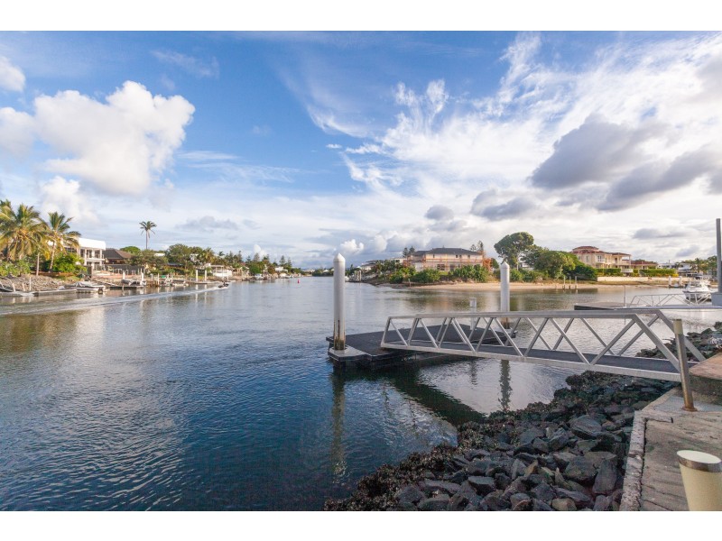 90 Monaco Street, Broadbeach Waters QLD 4218