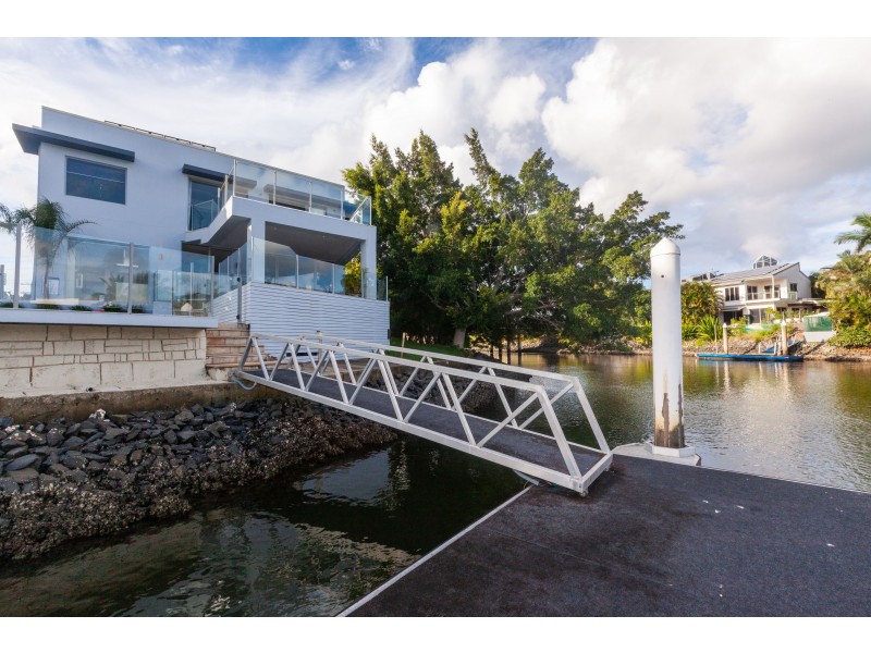 90 Monaco Street, Broadbeach Waters QLD 4218