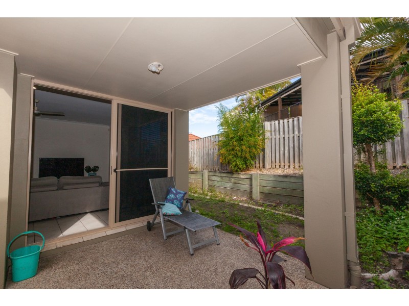 1/2 Duxton Drive, Varsity Lakes QLD 4227