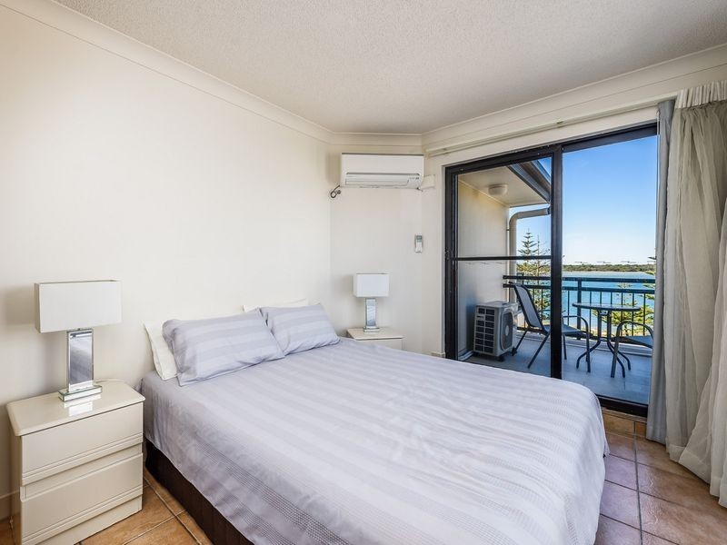 28/452 Marine Parade, Biggera Waters QLD 4216