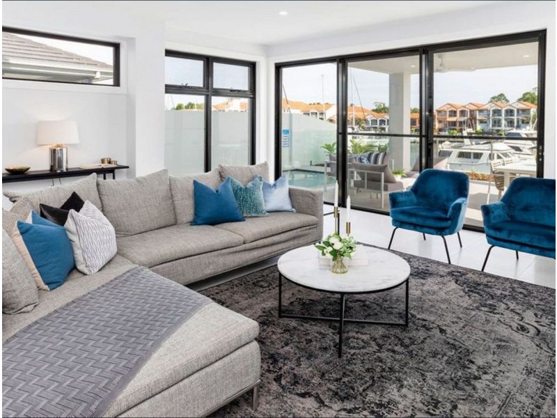 8948 The Point Circuit, Sanctuary Cove QLD 4212