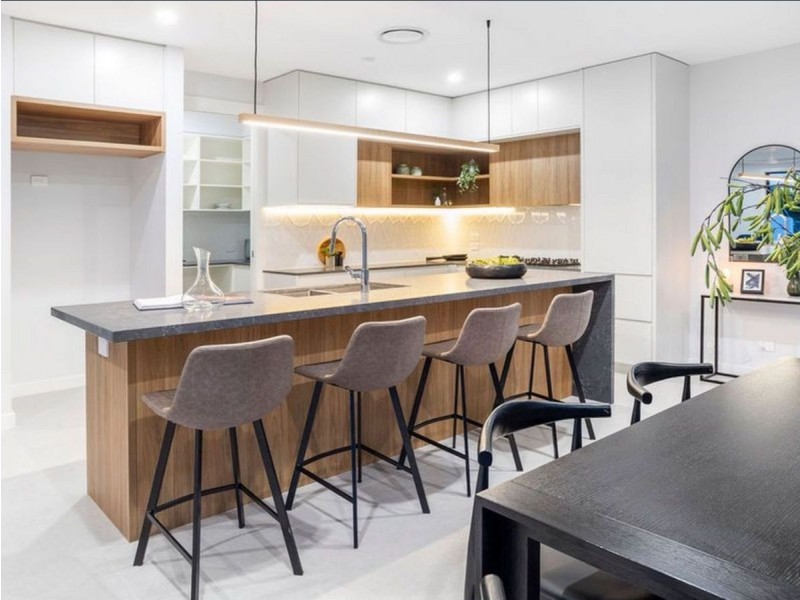 8948 The Point Circuit, Sanctuary Cove QLD 4212