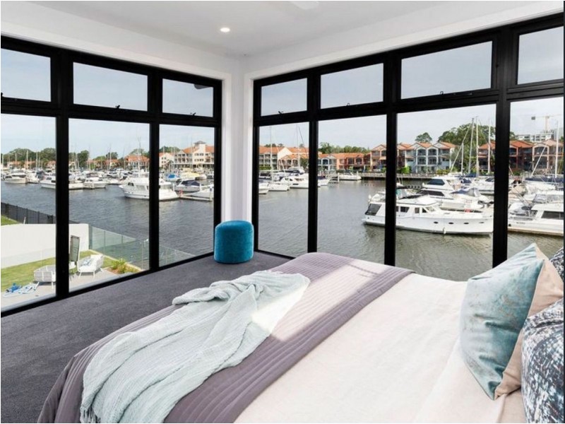 8948 The Point Circuit, Sanctuary Cove QLD 4212