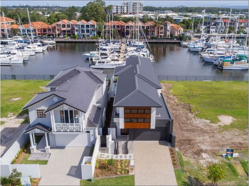 8948 The Point Circuit, Sanctuary Cove QLD 4212