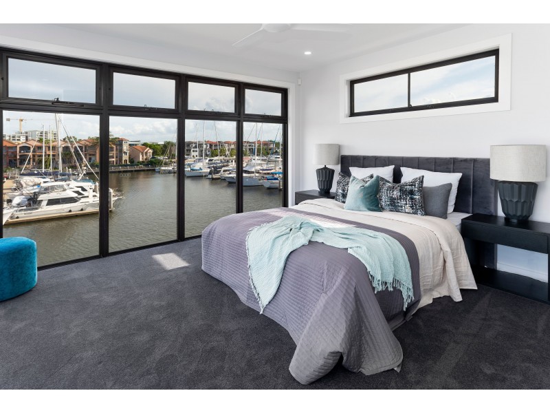 8948 The Point Circuit, Sanctuary Cove QLD 4212