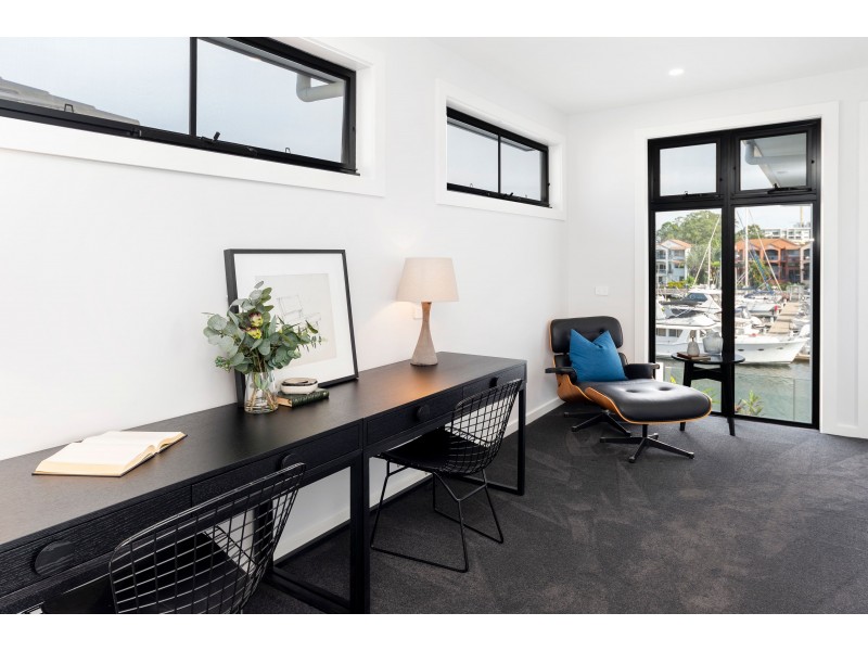 8948 The Point Circuit, Sanctuary Cove QLD 4212