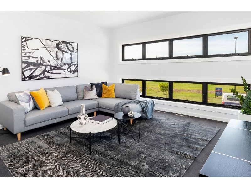 8948 The Point Circuit, Sanctuary Cove QLD 4212