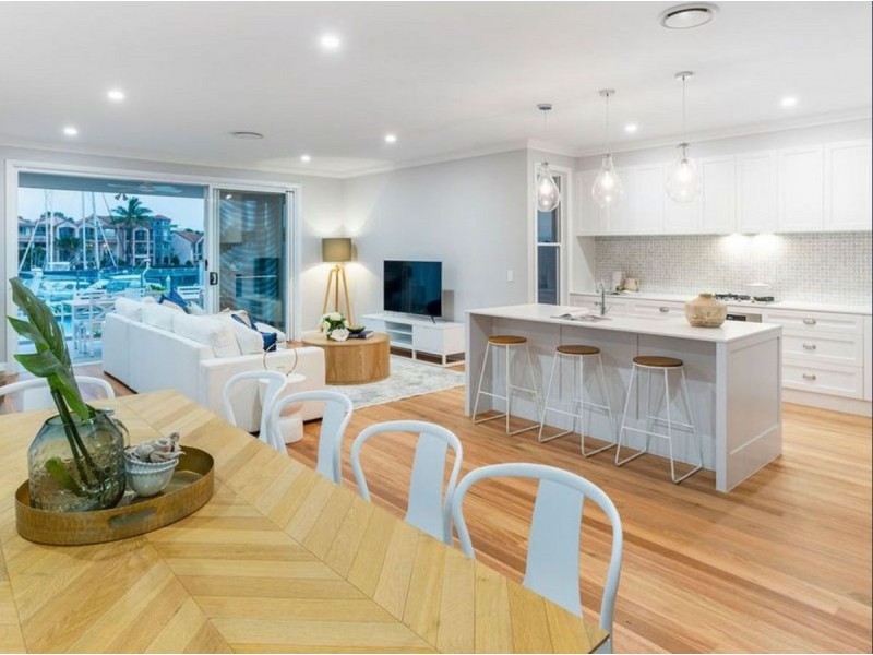 8949 The Point Circuit, Sanctuary Cove QLD 4212