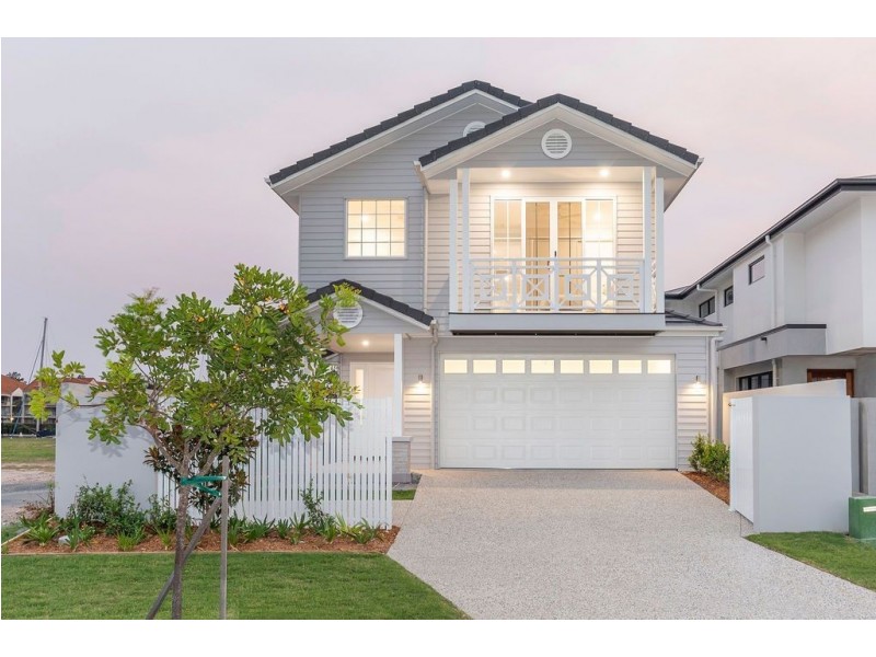 8949 The Point Circuit, Sanctuary Cove QLD 4212