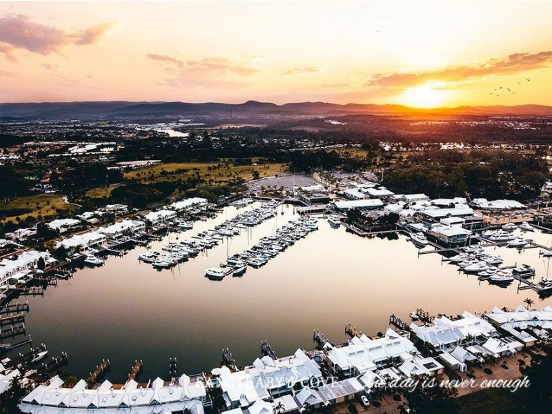 8949 The Point Circuit, Sanctuary Cove QLD 4212