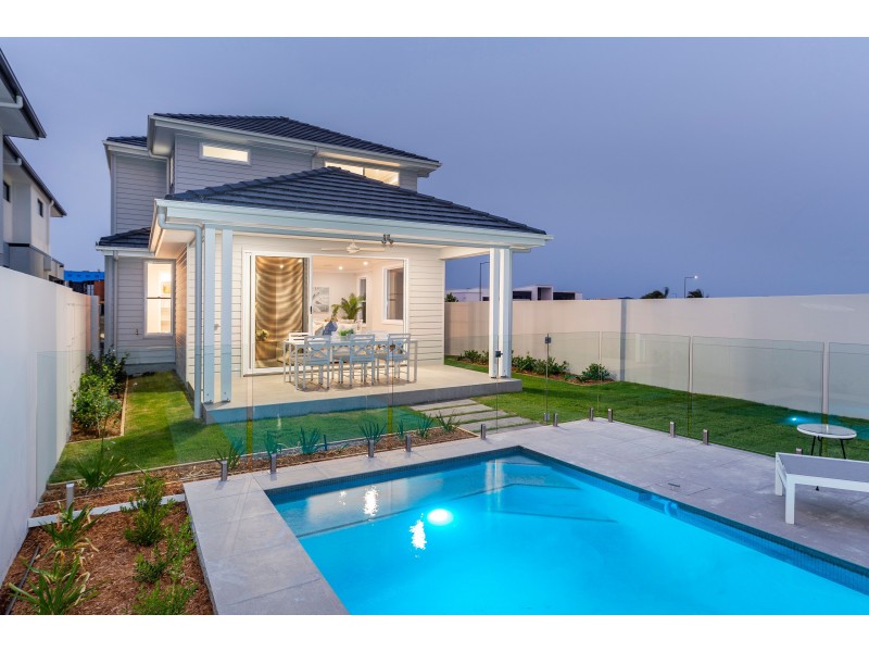 8949 The Point Circuit, Sanctuary Cove QLD 4212