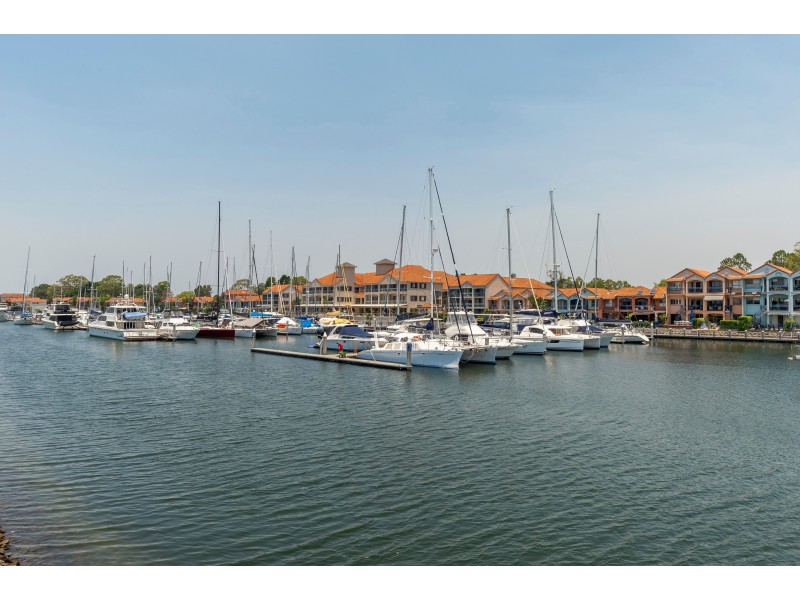 8949 The Point Circuit, Sanctuary Cove QLD 4212