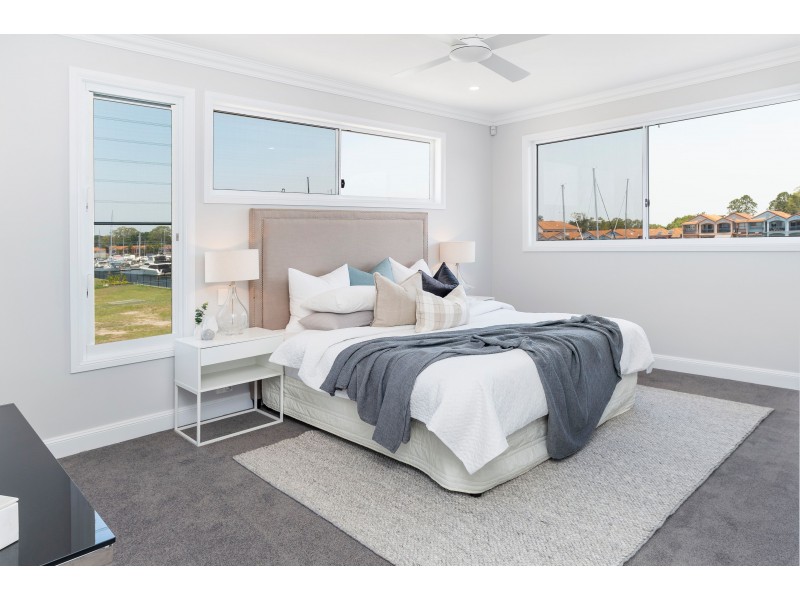 8949 The Point Circuit, Sanctuary Cove QLD 4212