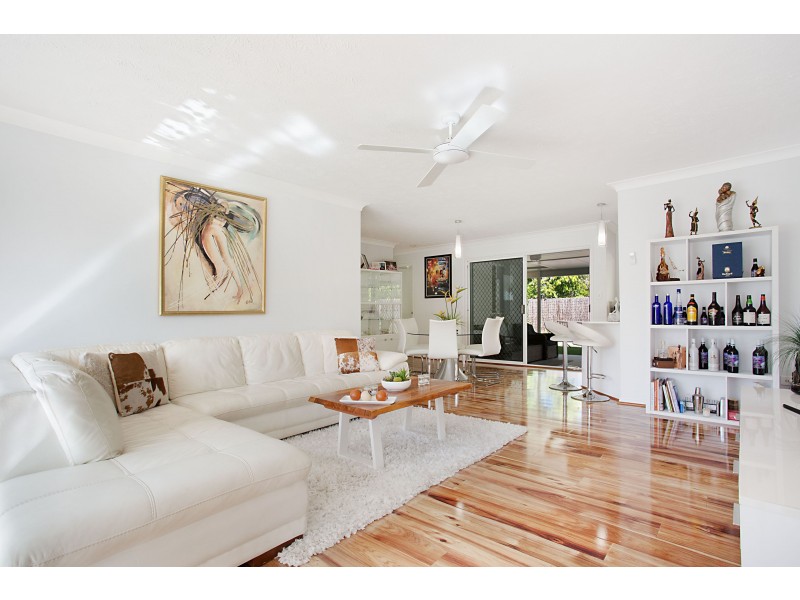 48/50 Saint Kevins Avenue, Benowa QLD 4217