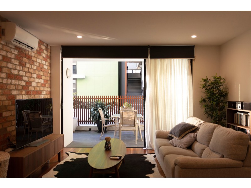 116/1 Hart Street, Ashmore QLD 4214