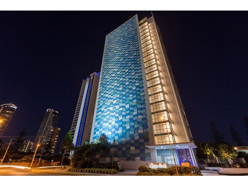 104/25 Surf Parade, Broadbeach QLD 4218
